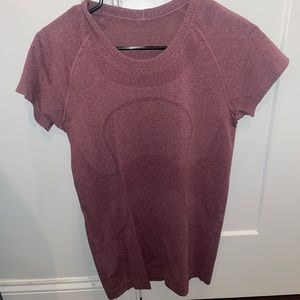 Lulu lemon top size 6